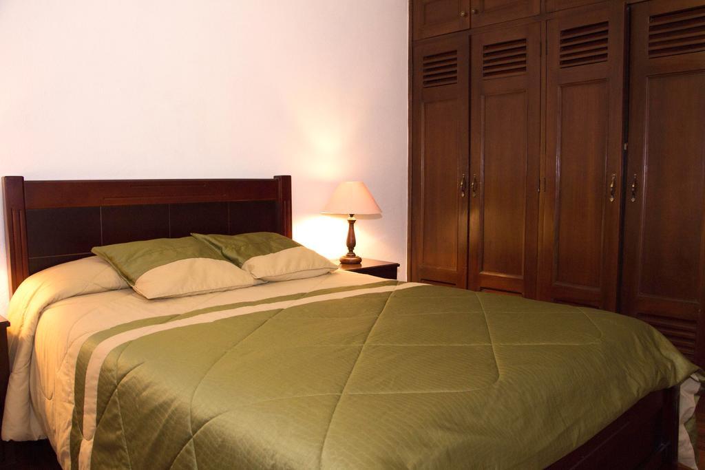 Altura Rooms & Suites Quito Quarto foto